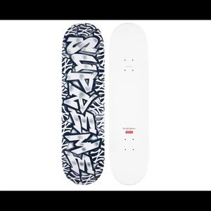 Supreme / New York Yankee Airbrush Skateboard